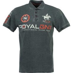 Koszulka polo "Kolmar" w kolorze granatowym. Koszulki polo marki Geographical Norway, z nadrukiem, z bawełny, polo, z krótkim rękawem. W wyprzedaży za 117.95 zł.