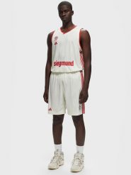 Adidas Top sportowy "FC Bayern Basketball" w kolorze kremowym rozmiar: M. Brązowe t-shirty sportowe Adidas, bez wzorów, bez ramiączek, do koszykówki. Za 177.32 zł.