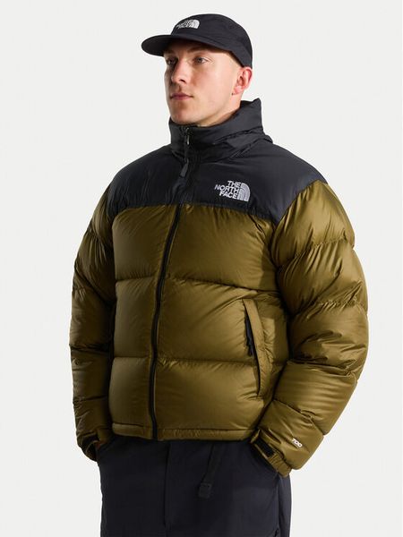 The North Face Kurtka puchowa 1996 Retro Nuptse NF0A3C8DRL51 Zielony ciemny Regular Fit. Zielone kurtki The North Face, m, bez wzorów, z puchu, bez kaptura. Za 1,599.00 zł.