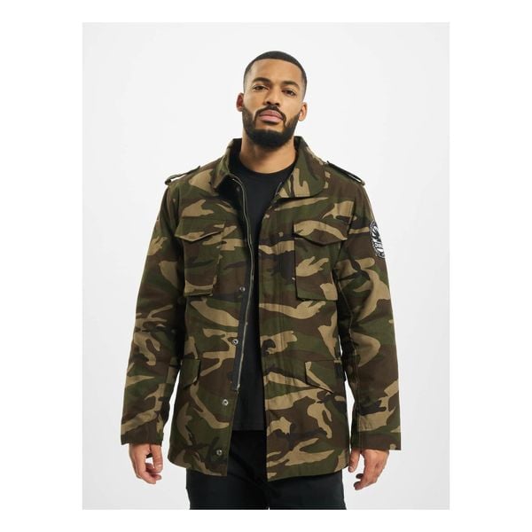 Kurtka zimowa dwa w jednym Urban Classics Peter. Brązowe kurtki Urban Classics, na zimę, m, bez wzorów, bez kaptura. Za 420.50 zł.