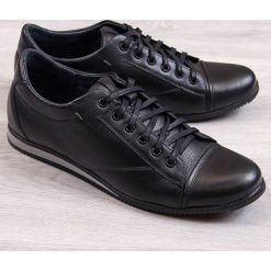 Półbuty męskie skórzane casual czarne Gregor 1972. Czarne eleganckie półbuty Gregor, bez wzorów. Za 130.00 zł.