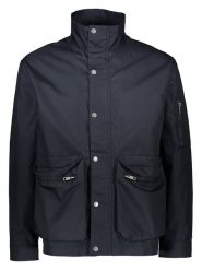 ESPRIT Kurtka przejściowa w kolorze czarnym rozmiar: S. Czarne kurtki Esprit, s, bez wzorów, bez kaptura. Za 139.54 zł.