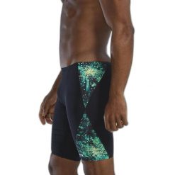 Spodenki treningowe do kolan TYR Radiant Flare 310 - jammery. Czarne krótkie spodenki sportowe TYR, m, bez wzorów, sportowe. Za 199.00 zł.