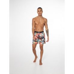 Szorty kąpielowe męskie Protest PRTLOCKLAN. Kąpielówki Protest, m, bez wzorów, krótkie. W wyprzedaży za 159.90 zł.