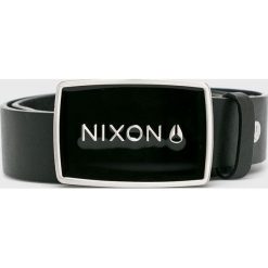 Nixon - Pasek Enamel Wordmark. Paski marki Nixon. W wyprzedaży za 99.90 zł.