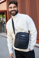 Torba męska skórzana na ramię zgrabna czarna elegancka Beltimore N30. Czarne torby na ramię bez wzorów, na ramię, bez dodatków. Za 234.90 zł.