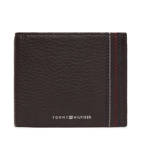 Portfel Tommy Hilfiger. Brązowe portfele Tommy Hilfiger, bez wzorów. Za 329.99 zł.