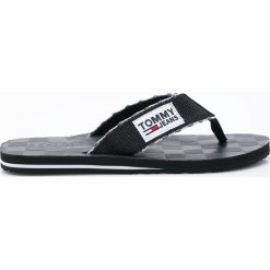Tommy Jeans - Japonki. Japonki marki Tommy Jeans. W wyprzedaży za 129.90 zł.