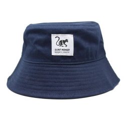 Czapka z daszkiem - 100% bawełna / dla dorosłych / bez sznurka (granatowa). Niebieskie czapki z daszkiem SURF MONKEY, bez wzorów, z bawełny. Za 159.95 zł.
