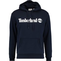 Timberland OVERHEAD LINEAR LOGO Bluza z kapturem dark saphire. Bluzy marki Timberland. W wyprzedaży za 287.10 zł.