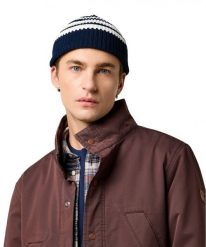 MESKA CZAPKA WRANGLER STRIPED BEANIE DARK NAVY 112372408. Niebieskie czapki zimowe Wrangler, bez wzorów. Za 89.99 zł.