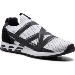 Sneakersy EMPORIO ARMANI - X4X253 XL692 C440 White/Black/Black/Bl. Buty sportowe casual marki Emporio Armani. Za 779.00 zł.