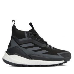 Trekkingi adidas. Czarne botki sznurowane Adidas, bez wzorów, bez zapięcia. Za 399.99 zł.