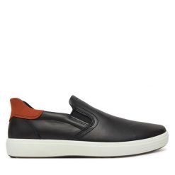Półbuty ECCO. Czarne eleganckie półbuty ecco, bez wzorów, bez obcasa, bez zapięcia. Za 439.99 zł.