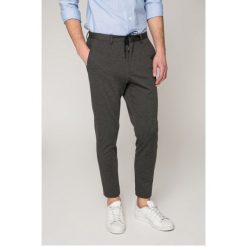 Selected - Spodnie. Spodnie materiałowe marki Selected. W wyprzedaży za 179.90 zł.