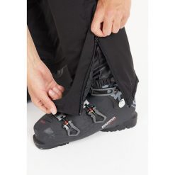 Spodnie narciarskie Whistler Gippslang 15000. Czarne spodnie narciarskie i snowboardowe WHISTLER, m, bez wzorów, narciarskie. W wyprzedaży za 351.30 zł.