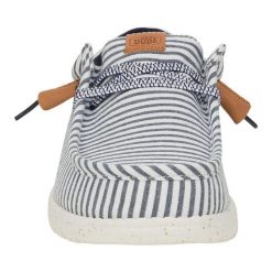 Buty HEY DUDE WALLY FUNK NU PREP Niebieski. Niebieskie buty trekkingowe ENDURE, bez wzorów, z tkaniny, bez zapięcia. Za 280.99 zł.