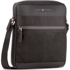 Saszetka TOMMY HILFIGER - Playful Novelty Reportter AM0AM02840 002. Saszetki i nerki marki Tommy Hilfiger. W wyprzedaży za 279.00 zł.