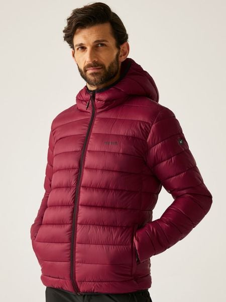 Regatta Kurtka pikowana "Marizion" w kolorze bordowym rozmiar: XL. Czerwone kurtki Regatta, xl, bez wzorów, bez kaptura. Za 166.10 zł.