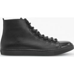 Skórzane trampki - Czarny. Trampki marki Cropp. Za 249.99 zł.