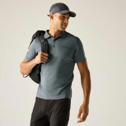 Męska koszulka polo Maverik V Quick Drying. Niebieskie koszulki polo Regatta, m, bez wzorów, z poliesteru, bez kołnierzyka, bez ramiączek. Za 157.00 zł.