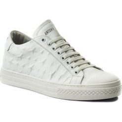 Sneakersy ANTONY MORATO - MMFW00906/LE300043 White 1000. Buty sportowe casual marki Antony Morato. W wyprzedaży za 479.00 zł.