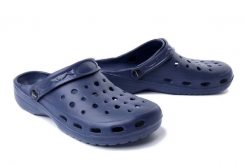 AXIM 9K2818G navy, klapki basenowe męskie. Niebieskie klapki Axim. Za 29.99 zł.