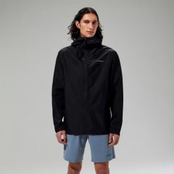 Kurtka przeciwdeszczowa męska Berghaus Deluge Pro 3.0 Jkt. Czarne kurtki Berghaus, m, bez wzorów, bez kaptura. Za 555.49 zł.