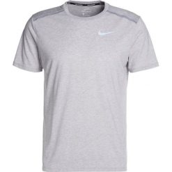 Nike Performance BREATHE TAILWIND Tshirt basic atmosphere grey/gunsmoke/silver. T-shirty sportowe marki Nike Performance. W wyprzedaży za 143.65 zł.