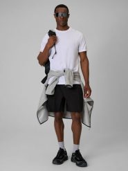 4F Spodenki tkaninowe męskie - czarne S. Czarne szorty 4F, m, bez wzorów, z materiału. Za 129.99 zł.