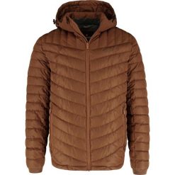 Krótka, ciepła kurtka jesienna dla mężczyzn J-MATEO. Czerwone kurtki Volcano, na jesień, m, bez wzorów, z gumy, bez kaptura. Za 369.99 zł.