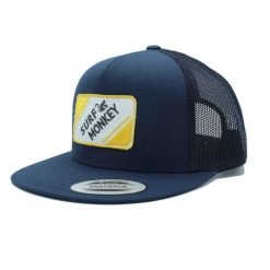 Czapka typu trucker zpłaskim /Dla dorosłych /Rozmiar uniwersalny(niebieskożółty). Niebieskie czapki z daszkiem SURF MONKEY, z aplikacjami. Za 159.95 zł.