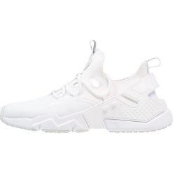 Nike Sportswear AIR HUARACHE DRIFT Sneakersy niskie white/pure platinum. Buty sportowe casual marki Nike Sportswear. W wyprzedaży za 398.30 zł.