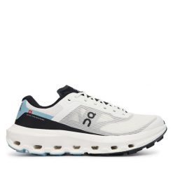 Buty do biegania On. Białe buty do biegania On, bez wzorów, bez zapięcia, do biegania. Za 764.99 zł.