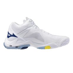 Męskie Buty Treningowe Wave Lightning Z8. Białe buty trekkingowe Mizuno, bez wzorów, bez zapięcia. Za 717.99 zł.