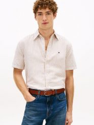 Tommy Hilfiger koszula z krótkim rękawem z lnu Mężczyźni Regular Fit Bawełna brązowy, M. Brązowe koszule Tommy Hilfiger, na lato, m, bez wzorów, z bawełny, bez kołnierzyka, bez ramiączek. Za 329.95 zł.