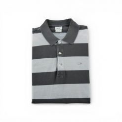 Second life - Męskie szare polo z krótkim rękawem - Jak nowy. Szare koszulki polo LACOSTE, m, bez wzorów, bez kołnierzyka, bez ramiączek, tenisowe. Za 127.76 zł.