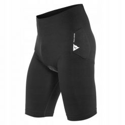 Męskie spodenki rowerowe Dainese Trail Skins Bike protective Shorts. Czarne spodenki rowerowe Dainese, m, bez wzorów. Za 459.99 zł.