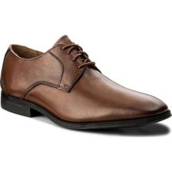 Półbuty CLARKS - Gilman Lace 261297727 Dark Tan Leather. Eleganckie półbuty marki Clarks. W wyprzedaży za 279.00 zł.