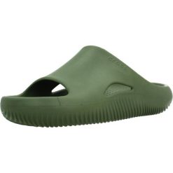 Sandały CROCS MELLOW RECOVERY SLIDE Zielony. Zielone sandały Crocs, z syntetyku, bez zapięcia. Za 180.99 zł.