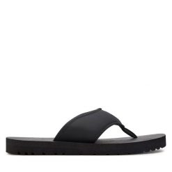 Japonki Calvin Klein Jeans. Czarne japonki Calvin Klein Jeans, bez wzorów, z jeansu. Za 149.99 zł.