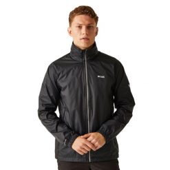 Kurtka Przeciwdeszczowa Męska Lyle IV. Czarne kurtki Regatta, na lato, m, bez wzorów, z materiału, z kapturem. Za 348.99 zł.