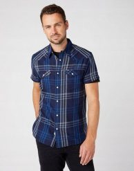 WRANGLER SS WESTERN SHIRT MĘSKA KOSZULA KRATA NAVY W5J03O114 112146124. Niebieskie koszule Wrangler, m, bez wzorów, bez kołnierzyka, bez ramiączek. Za 149.99 zł.