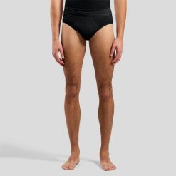 Majtki Brief ACTIVE LIGHT. Czarne slipy i bokserki ODLO, m, bez wzorów, z elastanu. Za 109.99 zł.