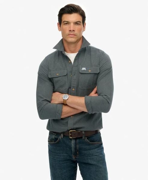 Superdry Koszula Trailsman Relaxed Fit z bawełny organicznej. Zielone koszule Superdry, m, z aplikacjami, z bawełny, bez kołnierzyka, bez ramiączek. Za 387.25 zł.