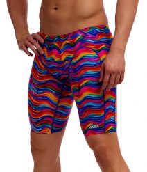 Spodenki do pływania Jammery Funky Trunks Plastic Fantastic. Krótkie spodenki sportowe Funky Trunks, l, bez wzorów, z materiału. Za 219.00 zł.