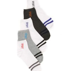 10-Pack Mix Kolorów Skarpetki March. Skarpety marki Born2be. Za 39.99 zł.