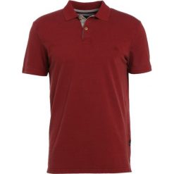 Quiksilver MIZKIMITT Koszulka polo pomegranate. Koszulki polo marki Quiksilver, z bawełny, polo. W wyprzedaży za 126.75 zł.