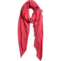 Szal GUESS - AW7700 POL03 COR. Szaliki marki Guess. W wyprzedaży za 109.00 zł.