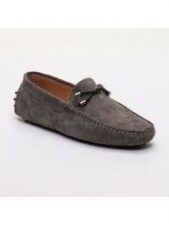 CHARLES & SMITH Skórzane mokasyny "Tom" w kolorze brązowym rozmiar: 46. Brązowe botki sznurowane CHARLES & SMITH, bez wzorów, bez obcasa, bez zapięcia. Za 173.99 zł.